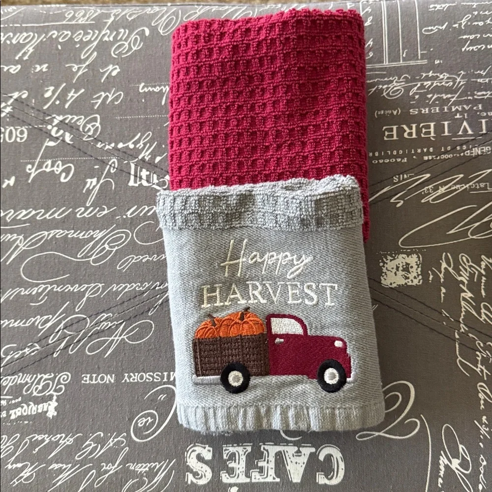 Holiday themed kitchen towels